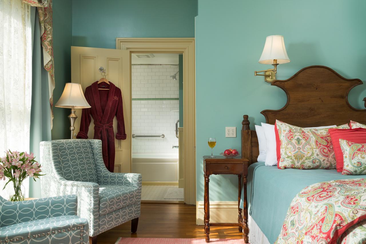 Bed and Breakfast Rockland Talbot House Экстерьер фото