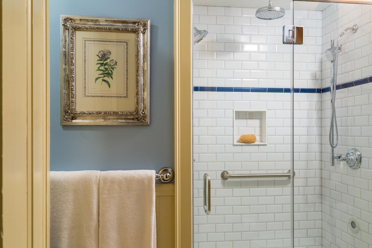 Bed and Breakfast Rockland Talbot House Экстерьер фото